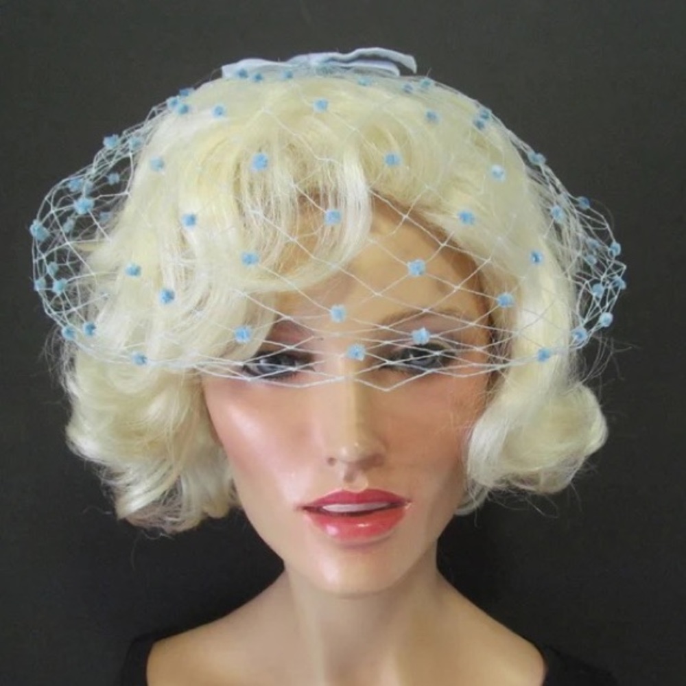 Vintage 1960s Light Blue Chenille Nest Fascinator with Velvet Bows